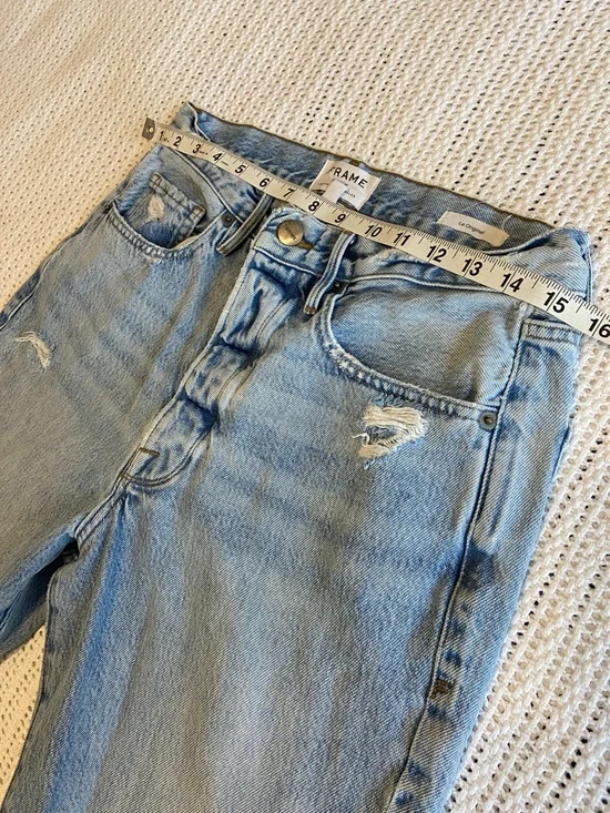 Frame "Le Original" button fly straight-leg jeans in a distressed Size 30 - Picture 11 of 13